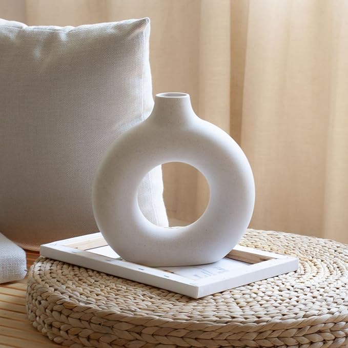 CEMABT White Donut Vase Hollow Ceramic Vase for Flowers Handmade Minimalist Boho ins Style Modern Home Decor for Wedding Dinner Table Party Living Room Office Bedroom(L,White)