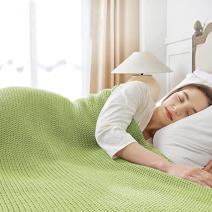 Guohaoi Knitted Weighted Blanket for Adults (Light Green 48"x72" 10lbs) No Beads Cooling Throw Blanket for Hot Sleepers, Home Decor Breathable Chunky Knit Heavy Blanket Use on Full Size Bed
