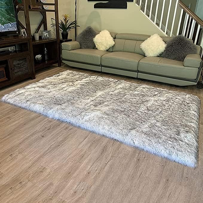 LAMBZY High Pile Super Soft Faux Sheepskin Rug (White/Black, 3'x5')