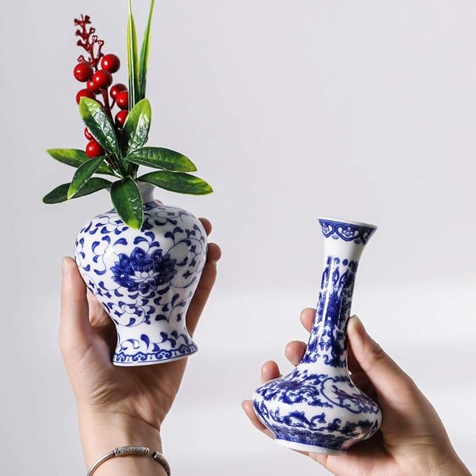 Blue and White Vase Set of 3, Cute Ceramic Bud vase in Bulk for Farmhouse Table Centerpiece Mini Vintage Vase for Rustic Wedding Decorations, Home Table Flower Decor