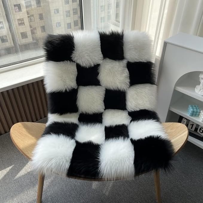 Fluffy Faux Fur Black and White Checkered Rug，Small Area Rug,2x4 Ft Ultra Soft Shaggy Plush Rug for Bedroom Living Room Bedside Nursery Kids Room
