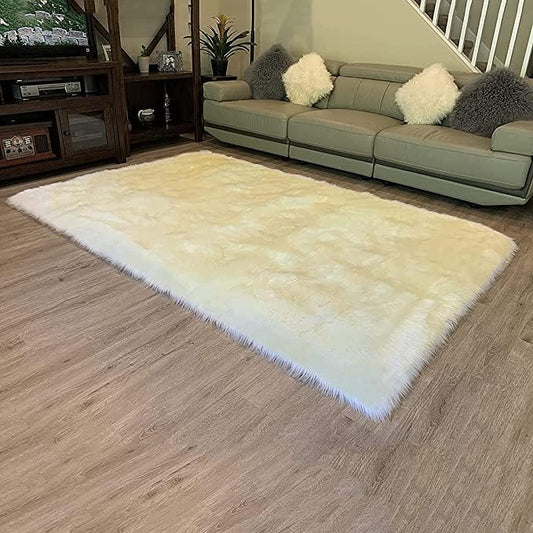 LAMBZY High Pile Super Soft Faux Sheepskin Rug (Cream, 3'x5')