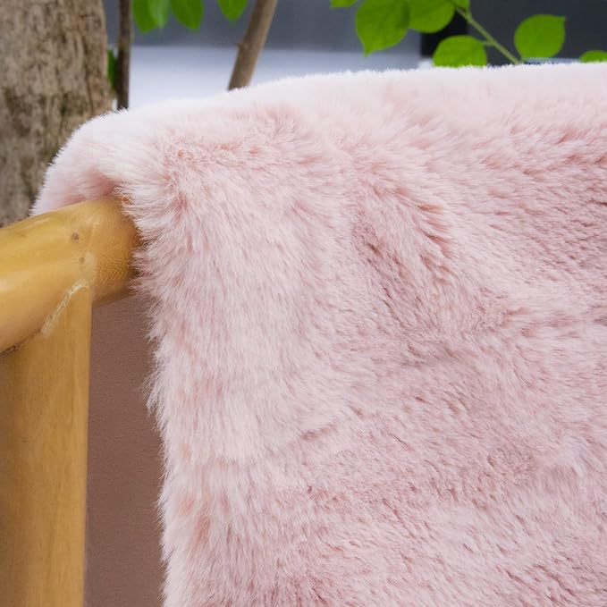 Living Room Rugs 8x10 Area Rugs for Bedroom Pink Shag Washable Faux Rabbit Fluffy Fur Rug Large Boho Nursery Rug