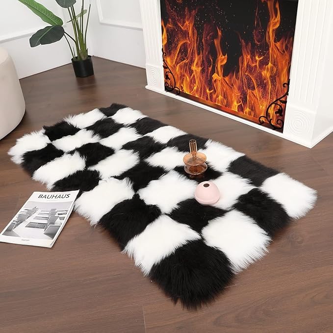 Fluffy Faux Fur Black and White Checkered Rug，Small Area Rug,2x4 Ft Ultra Soft Shaggy Plush Rug for Bedroom Living Room Bedside Nursery Kids Room
