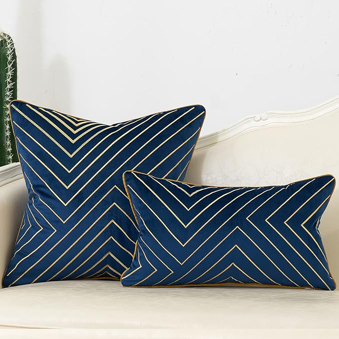 Avigers 18 x 18 Inch Navy Blue Gold Striped Geometric Lines Embroidery Velvet Cushion Case Luxury Modern Throw Pillow Cover Decorative Pillow for Couch Living Room Bedroom Car 45 x 45cm