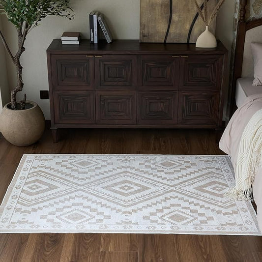 Moroccan Washable Area Rug 4x6, Geometric Decorative Woven Rug Low Pile, Non-Slip Boho Accent Farmhouse Soft Area Rug for Living Room Bedroom Laundry Nursery Kitchen, Cream/White