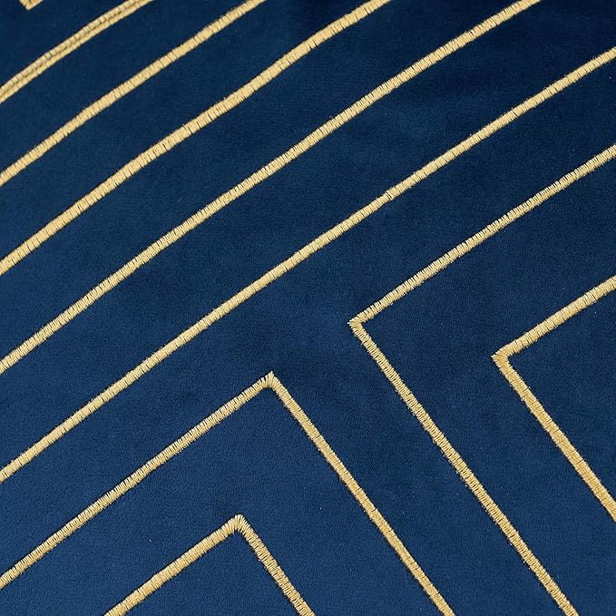 Avigers 18 x 18 Inch Navy Blue Gold Striped Geometric Lines Embroidery Velvet Cushion Case Luxury Modern Throw Pillow Cover Decorative Pillow for Couch Living Room Bedroom Car 45 x 45cm