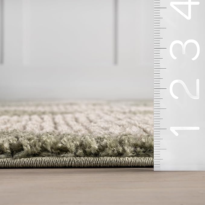 Nuloom Marissa Green/Ivory, 9' x 12', Diamond, Tassel, Soft and Cozy, High Traffic, Stain Resistant, Easy Clean, Durable Area Rug for Bedroom, Living Room, Dining Space, Den, Foyer, Entryway