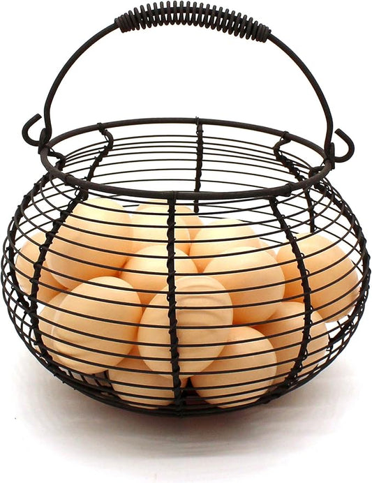 CVHOMEDECO. Rustic Wire Egg Basket with swimming Handle Primitives Vintage Gathering Basket. Rusty