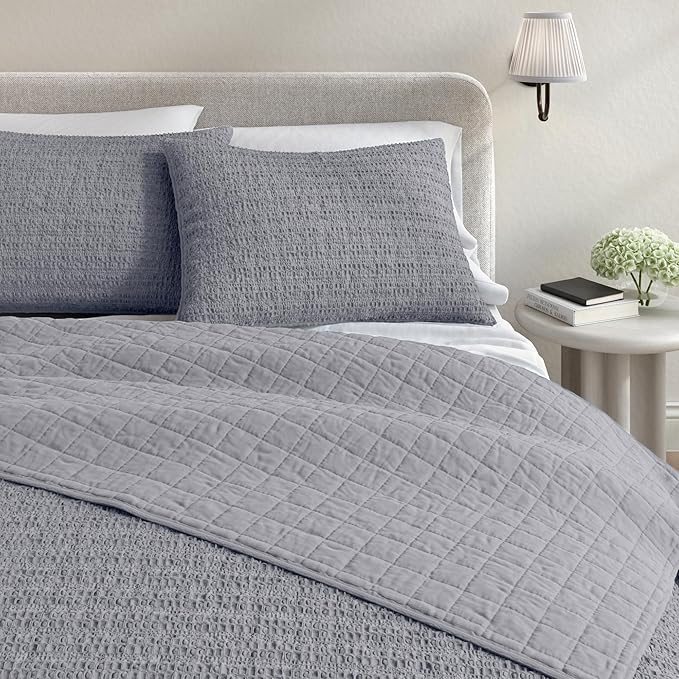 Great Bay Home King Size Blue 100% Cotton Honeycomb Waffle Quilt and Sham Set - Garment Washed, Waffle Weave Like Texture, Lightweight 3-Piece Bedding Set (Denim Blue)