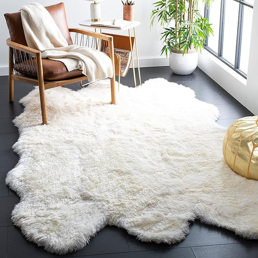 SAFAVIEH Sheep Skin Collection Area Rug - 5' x 8', Natural & White, Handmade Rustic Glam Genuine Pelt, 3.4-inch Thick Ideal for High Traffic Areas in Living Room, Bedroom (SHS211A)