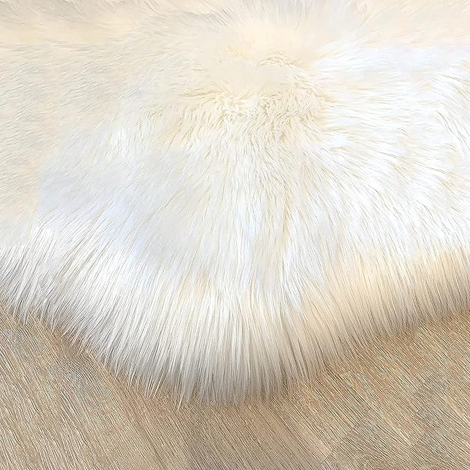 LAMBZY High Pile Super Soft Faux Sheepskin Rug (12'x15, White)