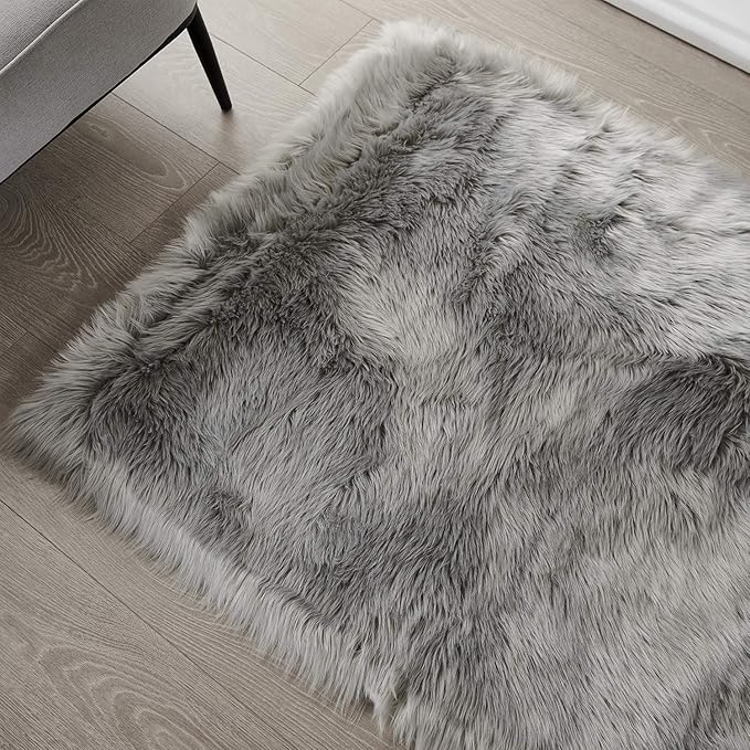 SERISSA Ultra Soft Faux Fur Area Rug Grey Fluffy Rug Plush Chair Cover Seat Pad Fuzzy Carpet Furry Besides Rug for Bedroom Floor Sofa Living Room 2x4 Feet (Rectangular, Light Grey)