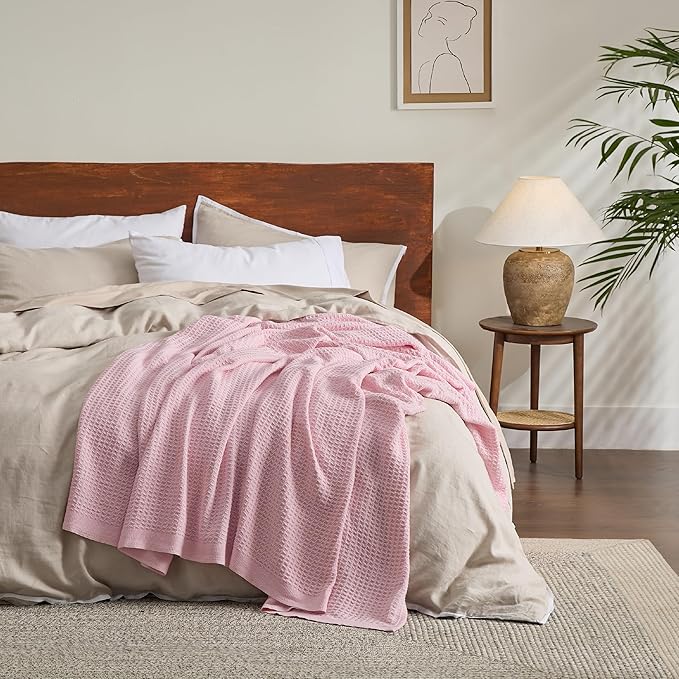 Bedsure Gentlesoft 100% Cotton Blanket Queen Size for Bed - Breathable and Soft, Thick Cozy Waffle Weave Christmas Blanket Gift for Women, Pink, 90x90 Inches
