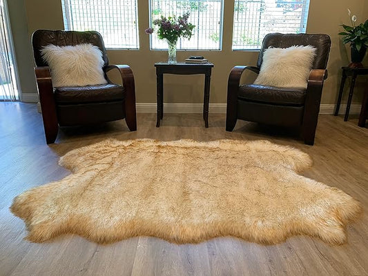 LAMBZY Faux Sheepskin Super Soft Hypoallergenic Silky Shag Rug for Living Room, Kids Room, Sofa (Quarto 4 Pelts 4'x6', White/Brown Tips)