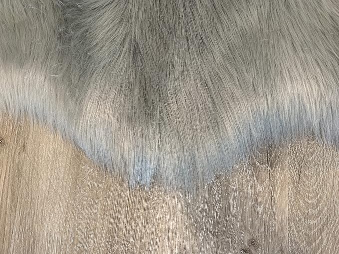 LAMBZY Faux Sheepskin Super Soft Hypoallergenic Silky Shag Rug for Living Room, Kids Room, Sofa (Quarto 4 Pelts Side by Side 3'x8', Grey)