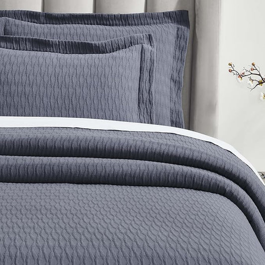 Superior 3 Piece Cotton Bedspread Set, Home Bed Decor, Decorative Bed Spread, 2 Pillow Shams, Medium Weight Blanket, Matelasse Coverlet, Bedding Essentials, Calvert Collection, Full, Denim Blue