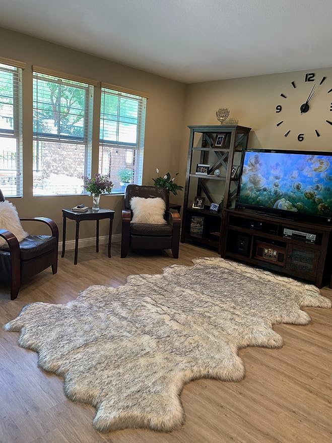 LAMBZY Faux Sheepskin Super Soft Hypoallergenic Silky Shag Rug for Living Room, Kids Room, Sofa (Decto 10 Pelts 6'x10', White/Black Tips)