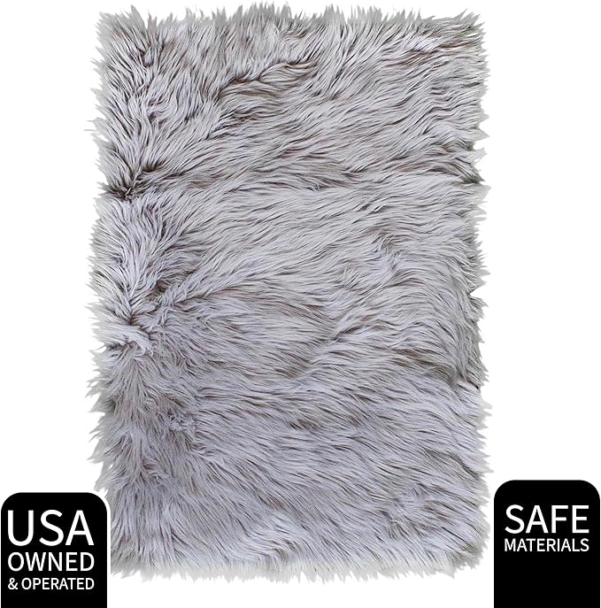 4 x 6 ft Fluffy Gray Rug – Cozy Faux Fur Rug for Bedroom, Living Room, or Nursery – Soft Faux Sheepskin Decor Accent