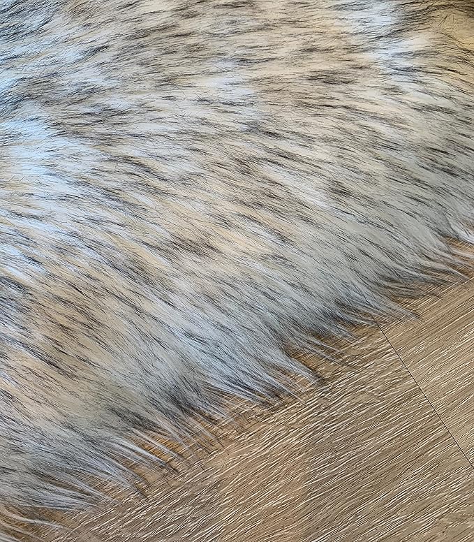LAMBZY Faux Sheepskin Super Soft Hypoallergenic Silky Shag Rug for Living Room, Kids Room, Sofa (Decto 10 Pelts 6'x10', White/Black Tips)