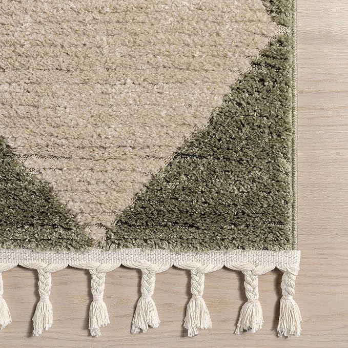 Nuloom Marissa Green/Ivory, 6'7" x 9', Diamond, Tassel, Soft and Cozy, High Traffic, Stain Resistant, Easy Clean, Durable Area Rug for Bedroom, Living Room, Dining Space, Den, Foyer, Entryway