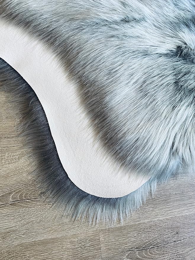 LAMBZY Faux Sheepskin Super Soft Hypoallergenic Silky Shag Rug for Living Room, Kids Room, Sofa (5 Pelts Side by Side 3'x10', Grey)
